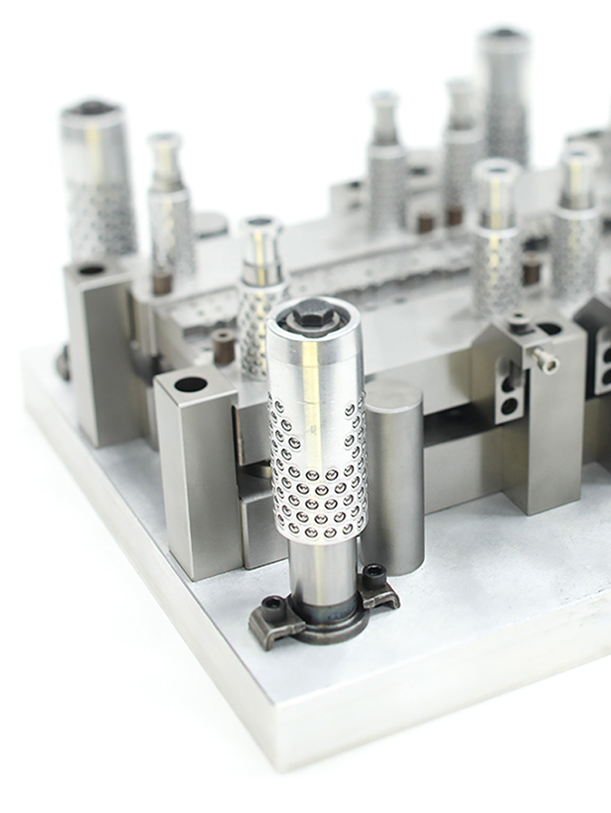 IntriPlex tool and die for precision forming